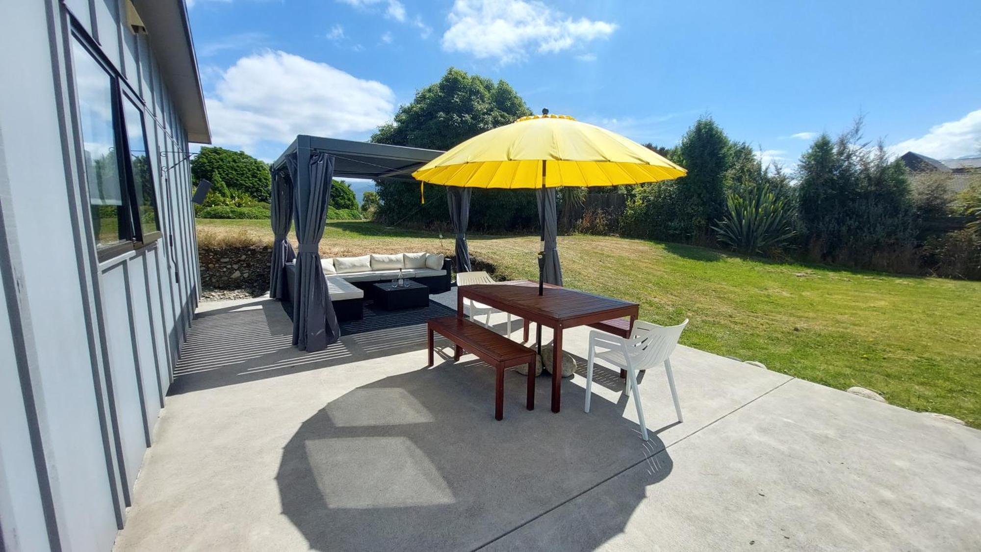 The Tui Studio - Te Anau Holiday Studio Kültér fotó